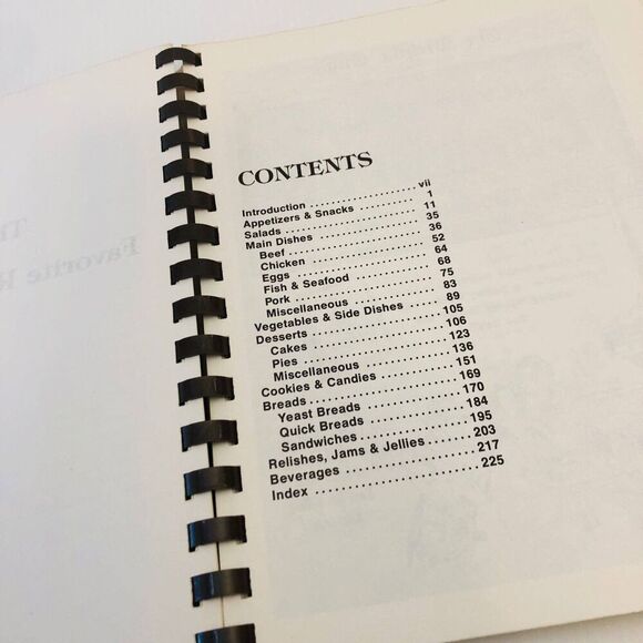 Vintage Cookbook "The Wichita Eagle Favorite Recipe Cookbook" 1980 Kansas VTG - Picture 3 of 10